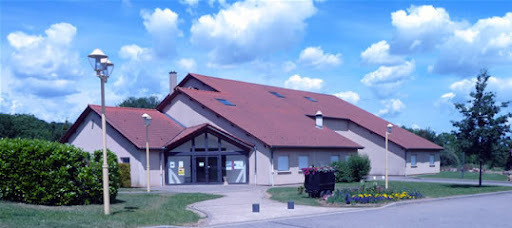 salle de 400 m2